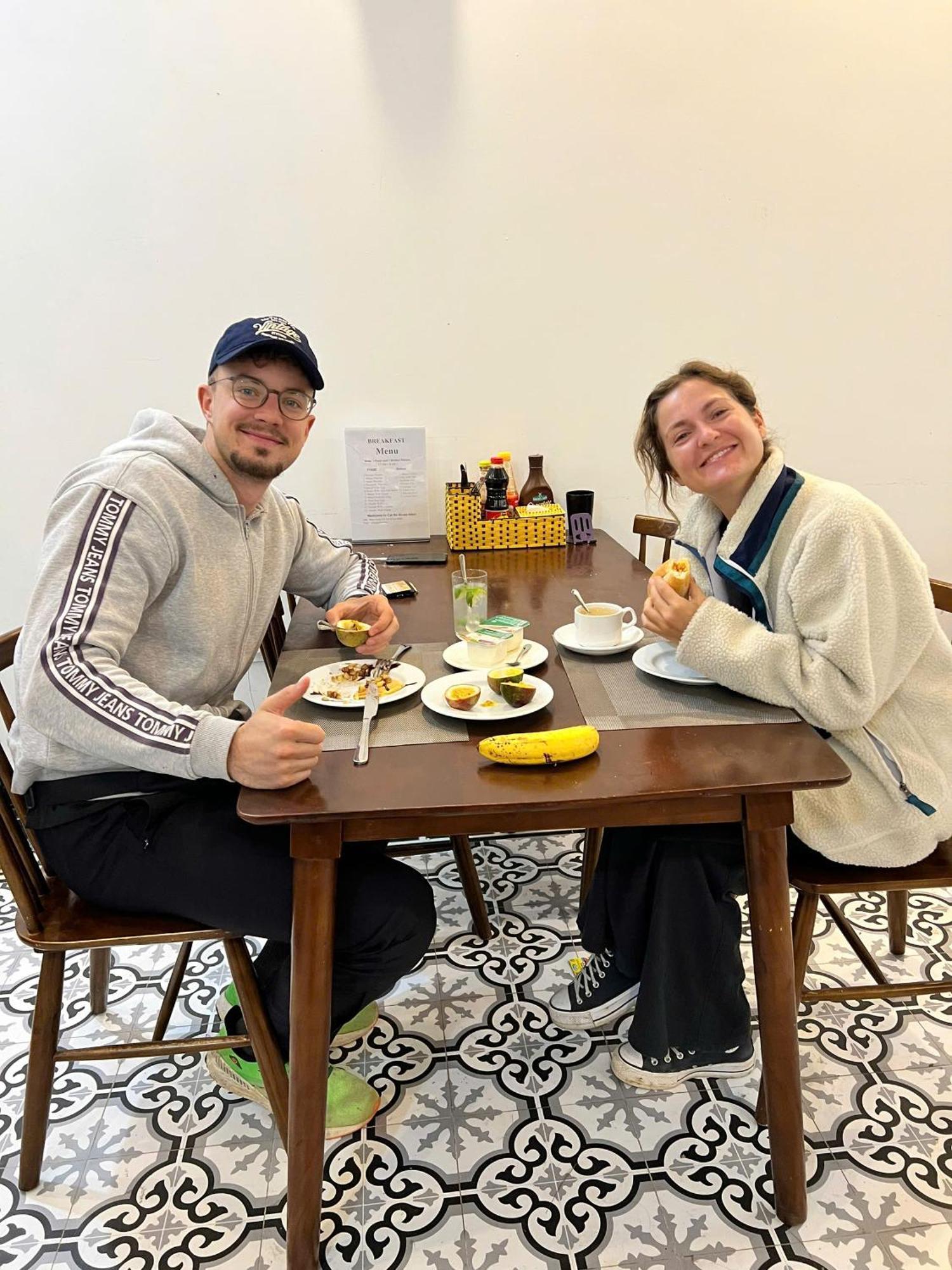 Cat Ba Glow Hotel Chan Chau 外观 照片